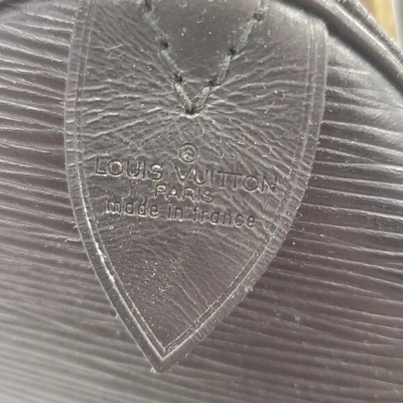 (73253-5) Louis Vuitton Epi Keepall Duffle Bag - Picture 13 of 16